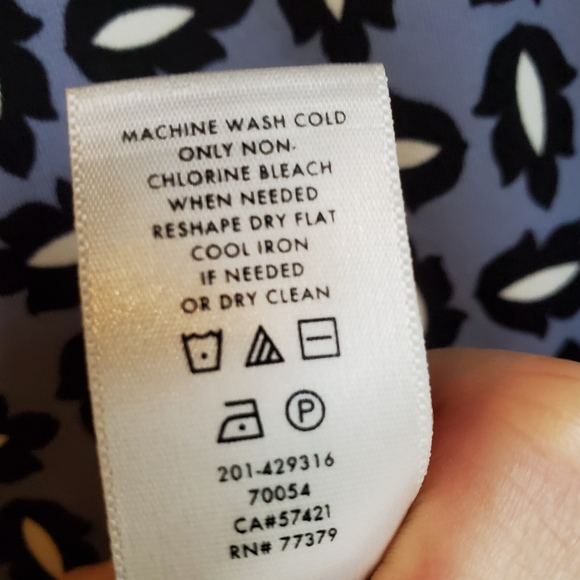 Ann Taylor top - Picture 4 of 4